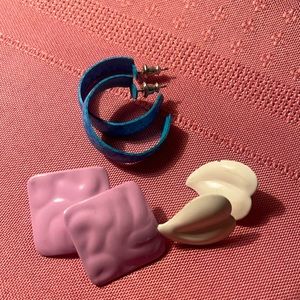 VTG earring bundle